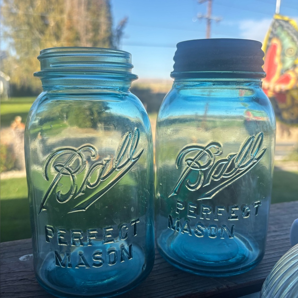 2 Ball vintage Mason Jars in Blue